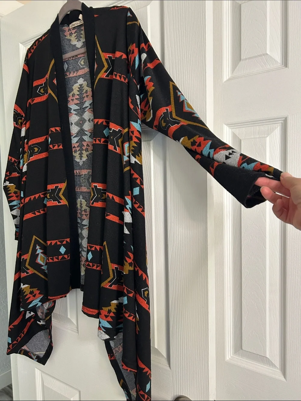 Liberty Love Southwestern Aztec Print Waterfall Cardigan Black Large